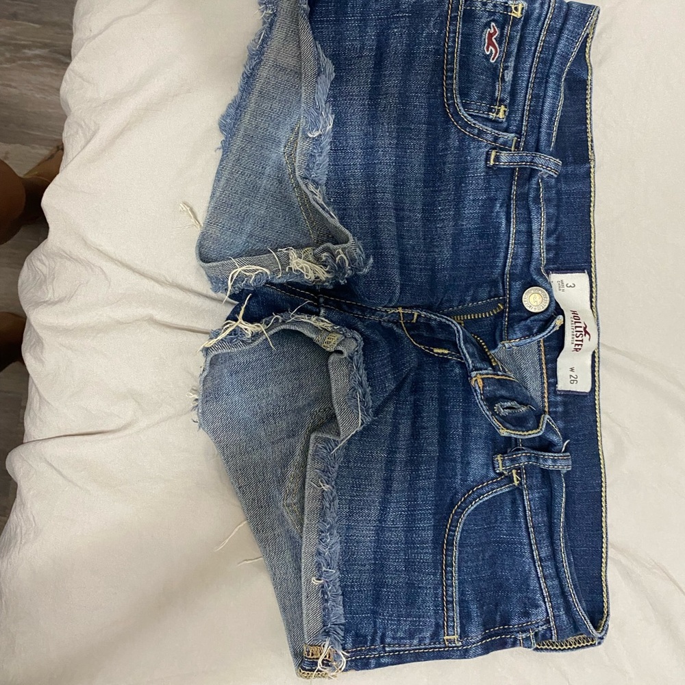 Hollister shorts.